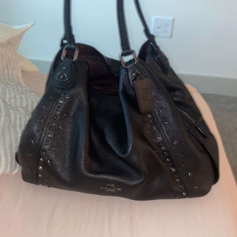 Coach purse barley used